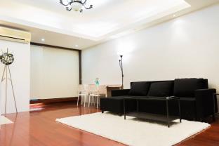 E&Y Apartment(2 double bed, 3-5min to MRT, Subway)